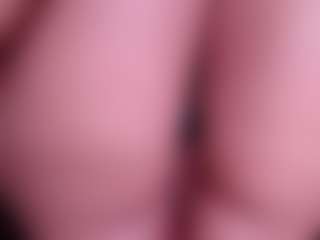 April-bowie's Live Sex Cam Show