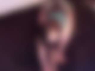April-bowie's Live Sex Cam Show