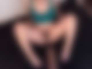 April-bowie's Live Sex Cam Show