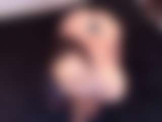 Live cam show with April-bowie - Latina on CamClone | colombia