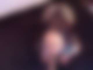 Live cam show with April-bowie - Fingers on xxxlivecams.org