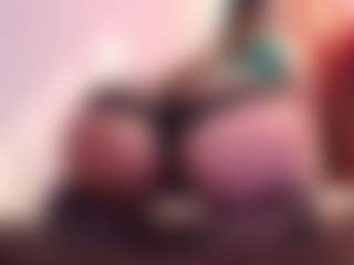 Live cam show with April-bowie - Spank Brown Hair on Camsoda