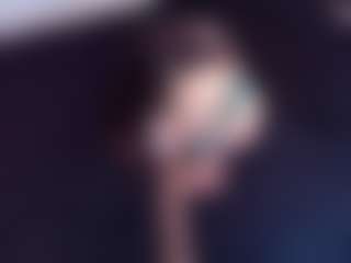 April-bowie MILF webcam performer live streaming