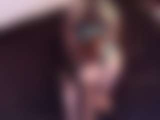 Live cam show with April-bowie - Sexy on camwithhim.com