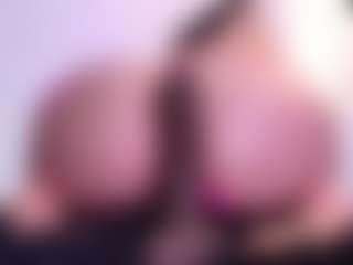 Live cam show with April-bowie - Foot Fetish on camwithhim.com