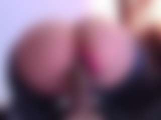 April-bowie's Live Sex Cam Show