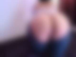 April-bowie's Live Sex Cam Show