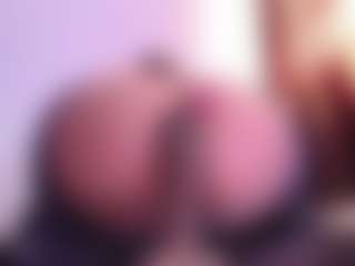 Live cam show with April-bowie - Brown Hair on nudelive.tv