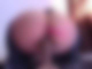 Live cam show with April-bowie - Amateur on Camsoda
