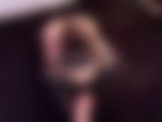 Live cam show with April-bowie - Amateur MILF on TottyGirls
