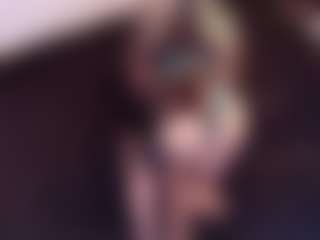 Live cam show with April-bowie - Cowgirl on thefappeningchat.com