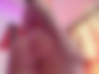 Live cam show with April-bowie - Small Tits Brown Hair on TastyBlacksLive