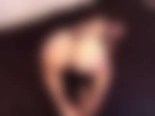 Live cam show with April-bowie - Ass Clapping on testsause.com