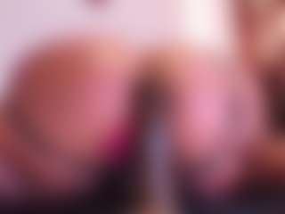 April-bowie's Live Sex Cam Show