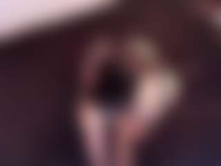 April-bowie's Live Sex Cam Show
