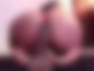 Live cam show with April-bowie - Fetish MILF on TeamSkeetLive
