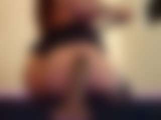 April-bowie's Live Sex Cam Show