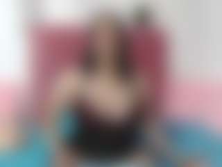 Live cam show with Ariana-Lavoie - Ass Bouncing on Gym Cam Girls