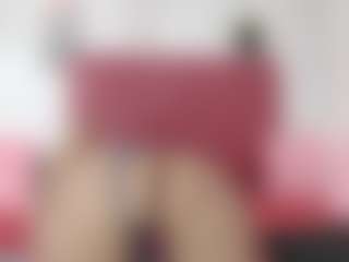 Live cam show with Ariana-Lavoie - Mature on TeamSkeetLive