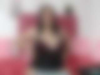 Live cam show with Ariana-Lavoie - Hairy Pussy MILF on friskycurves.com