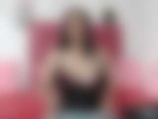 Live cam show with Ariana-Lavoie - Amateur MILF on Livezox