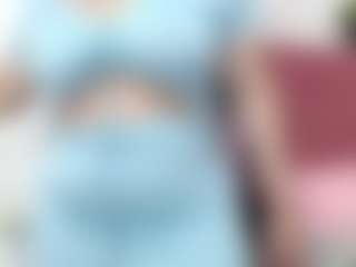 Ariana-Lavoie MILF webcam performer live streaming