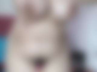 Ariana-Lavoie's Live Sex Cam Show