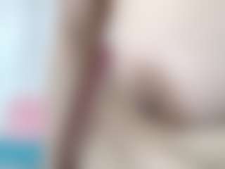 Ariana-Lavoie's Live Sex Cam Show