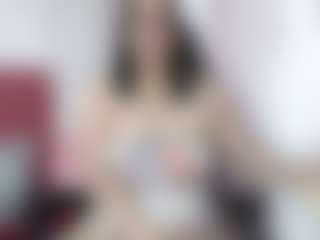 Ariana-Lavoie MILF webcam performer live streaming
