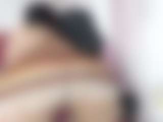 Live cam show with Ariana-Lavoie - Mature MILF on Cam Slut