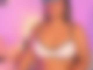 Live cam show with Martina - Blonde Hair on 1on1-livenow