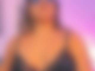 Live cam show with Martina - Blonde Hair on Chatstar