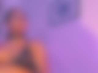 Live cam show with Martina - Squirt on StripNow
