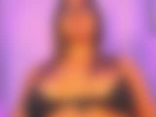 Live cam show with Martina - Brown Eyes Blonde Hair on CamwithHer