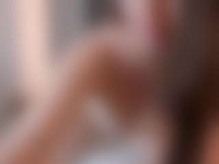 Live cam show with linda-montoya - Ride Torso on StripNow
