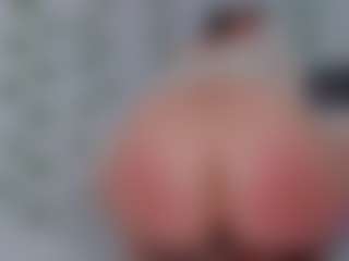 Live cam show with Mia Garcia - BBW on boobsie.com