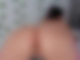 Mia Garcia's Live Sex Cam Show