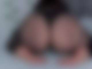 Mia Garcia's Live Sex Cam Show