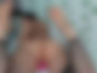 Mia Garcia's Live Sex Cam Show