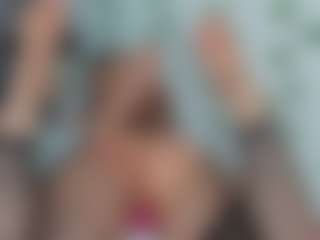 Mia Garcia's Live Sex Cam Show