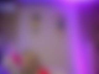 Live cam show with SabrinaJade - Shaved Pussy on friskycurves.com