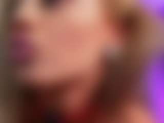 Live cam show with SabrinaJade - Dirty on Camsoda