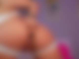 SabrinaJade's Live Sex Cam Show