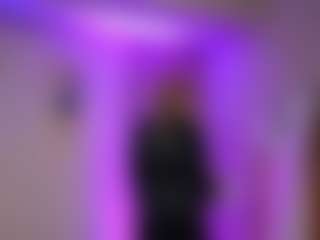 Live cam show with SabrinaJade - Big Tits Teen (18+) on AdultVida.com