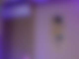 Live cam show with SabrinaJade - Athletic Spank on Camsoda