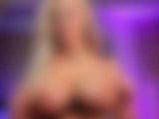 Live cam show with SabrinaJade - Blonde Hair Amateur on 1on1-livenow