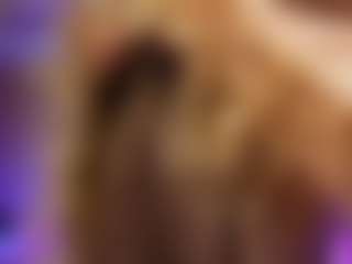 Live cam show with SabrinaJade - Amateur on SmokeAndPoke