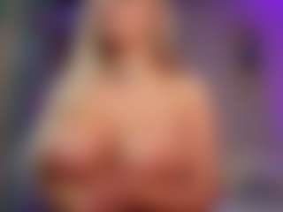 SabrinaJade's Live Sex Cam Show