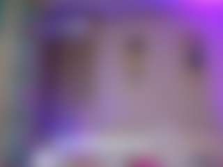 Live cam show with SabrinaJade - Lush Teen (18+) on Camsoda