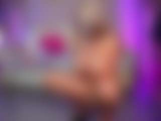 SabrinaJade's Live Sex Cam Show